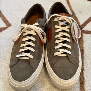 Good Man Midtown Stripe Sneaker | Suede
Army / Vachetta / 11.5